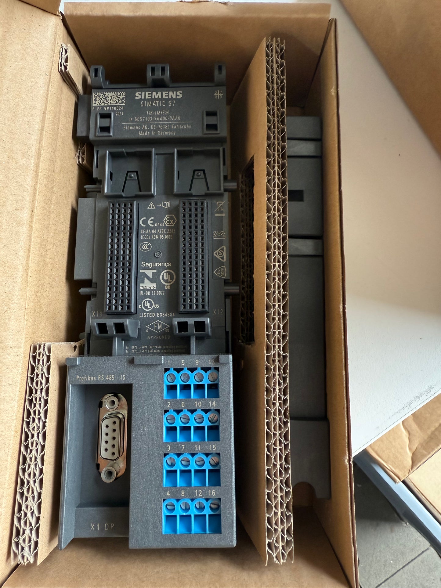 SIEMENS 6ES7 193-7AA00-0AA0