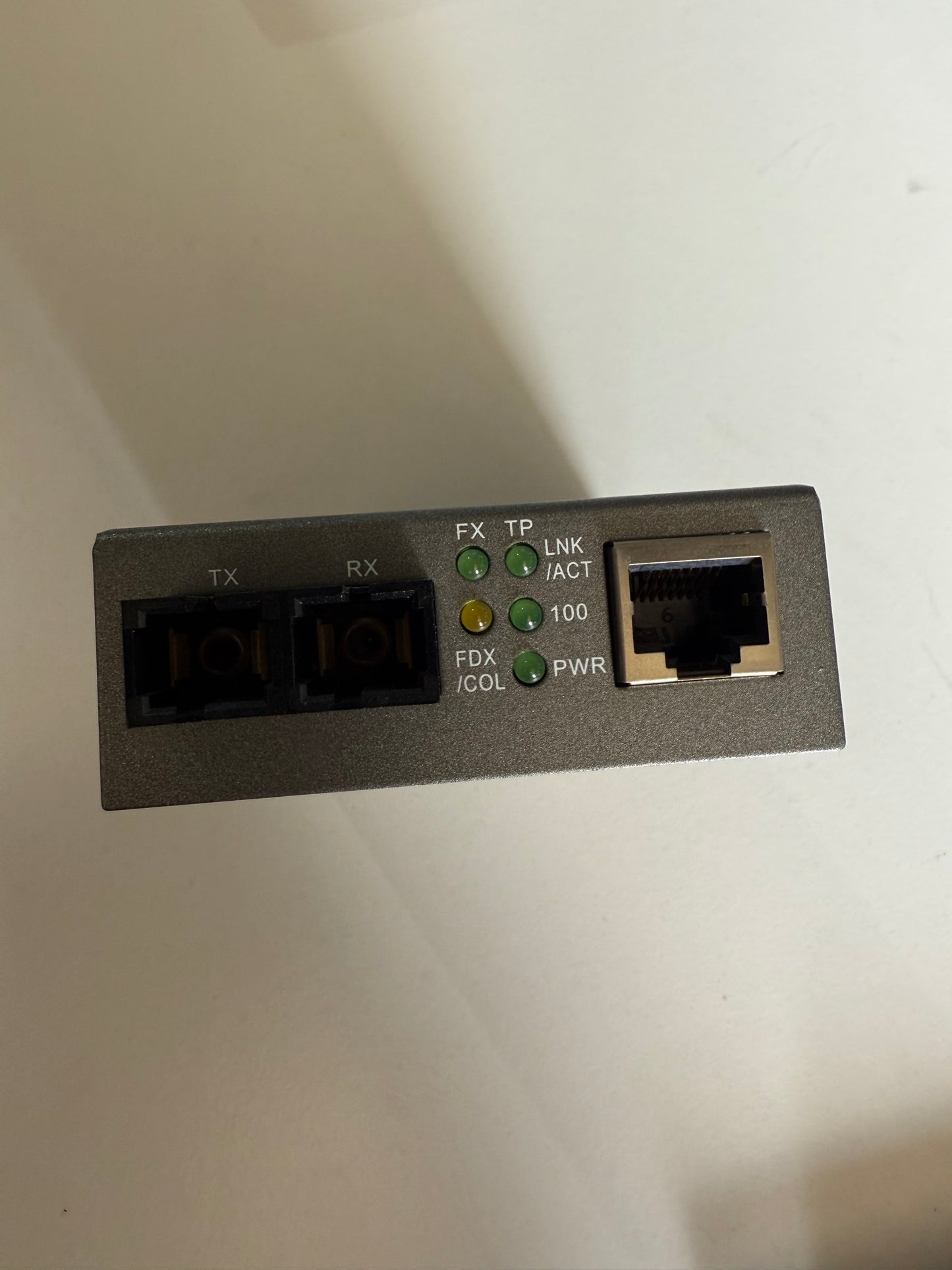 Level One Media Converter FVT-0102TXFC Neu aber kein OVP