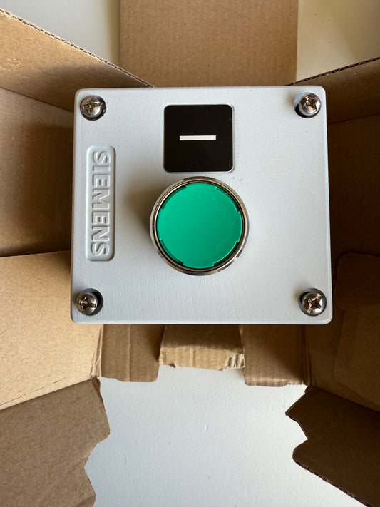 Siemens 3SB3 801-2DA3 E-Stand: 01 Gehäuse für Befehlsgerät