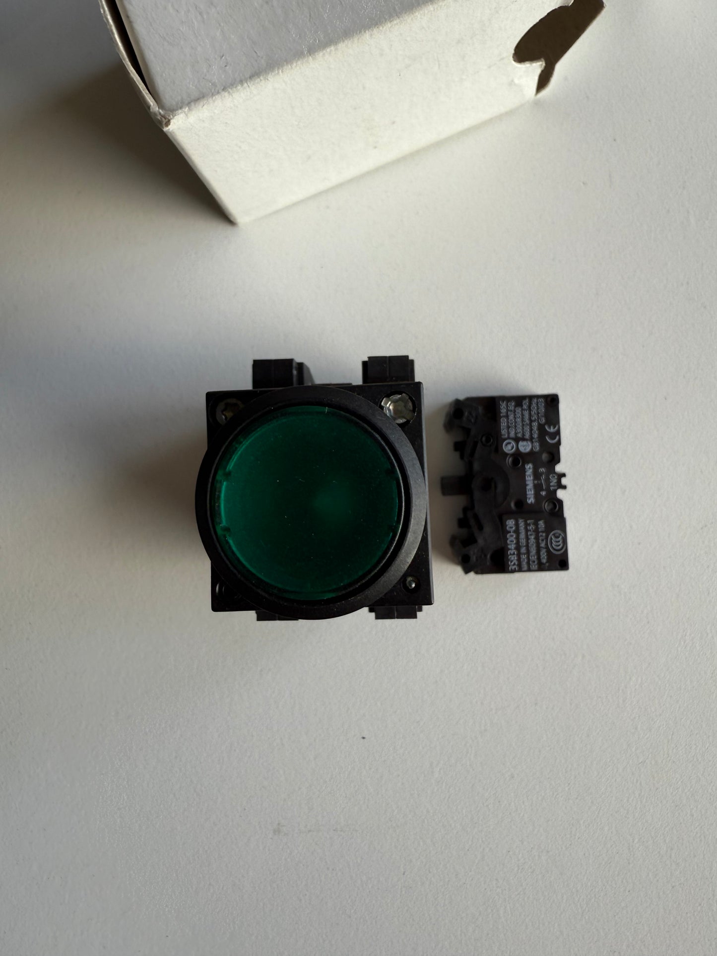 Siemens 3SB3201-0AA41 Drucktaster