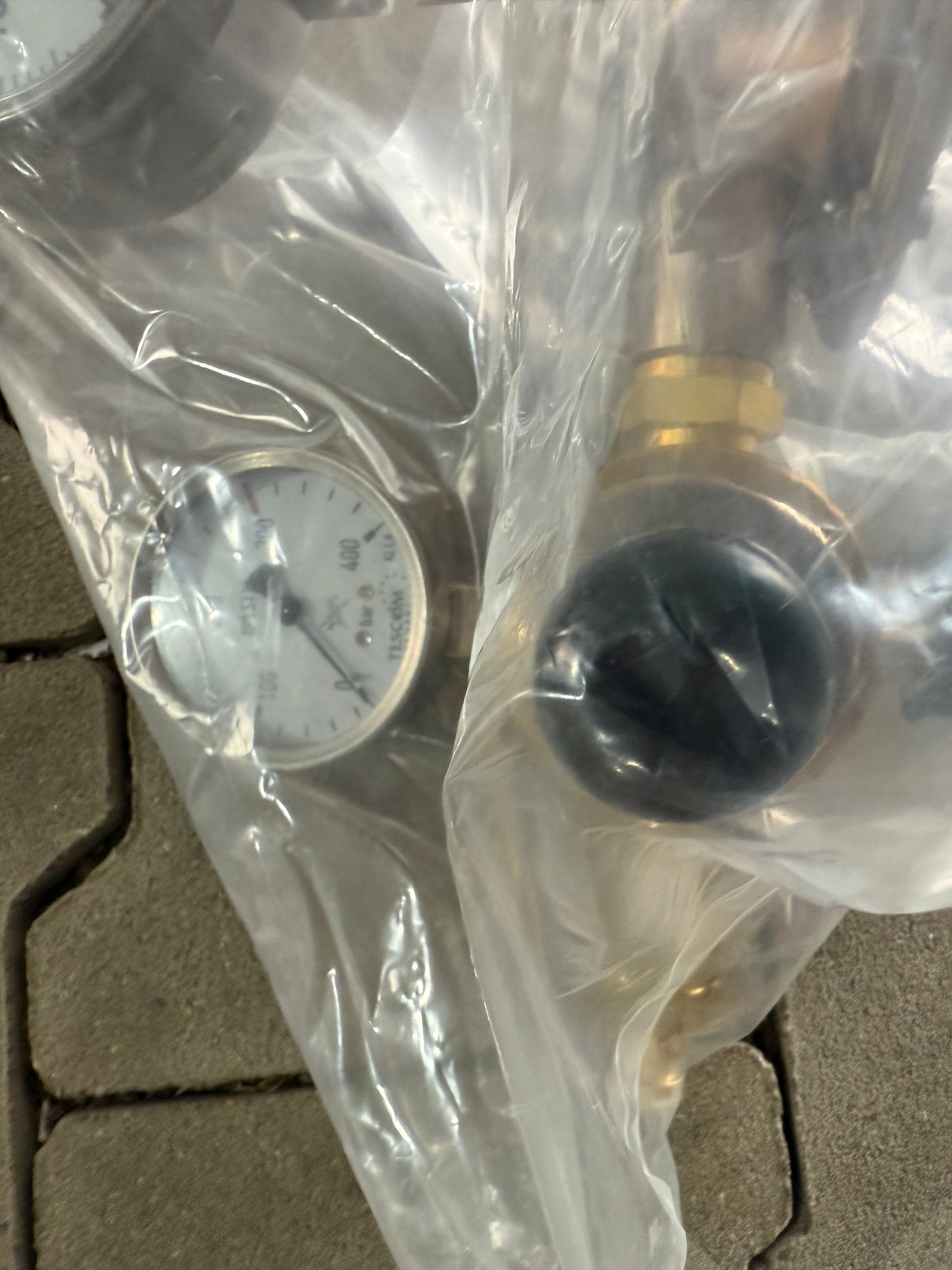 TESCOM™ Labo Doppelregulus Druckminderer